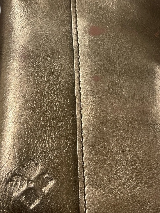 ๐ชท NWT Patricia Nash Distressed Leather Woodstock Kiss-lock in Antique Gold - Picture 7 of 15